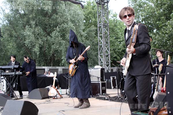 SECRET CHIEFS 3 - 2010-06-05 - PARIS - Parc de la Villette - 